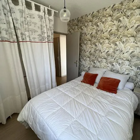 Apartamento Rénové 1 + Cabine, Parking Privé, à 400m De La - Fr-1-81-601 Leucate