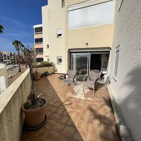 Rénové 1 + Cabine, Parking Privé, à 400m De La - Fr-1-81-601 * Leucate